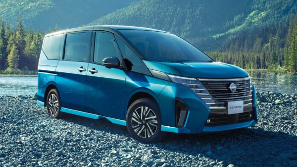 Nissan Serena Hybrid 4
