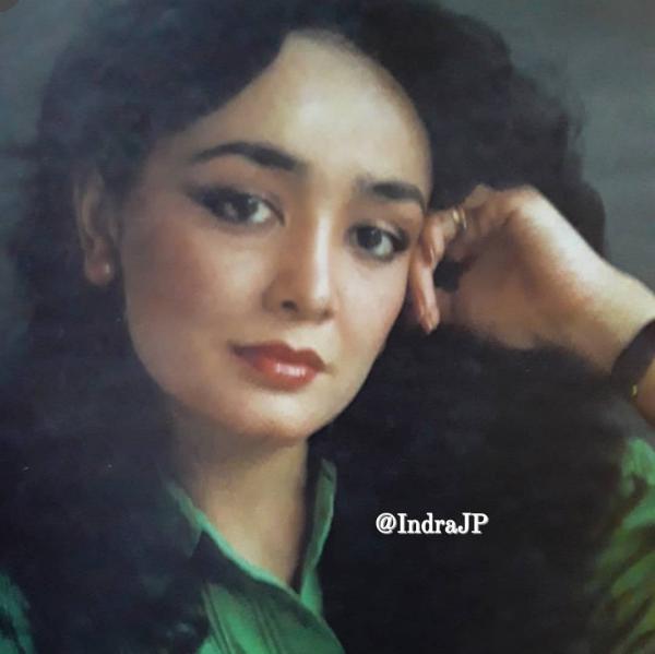 Artis lawas pacar Dono di film Warkop. (Foto: Instagram)