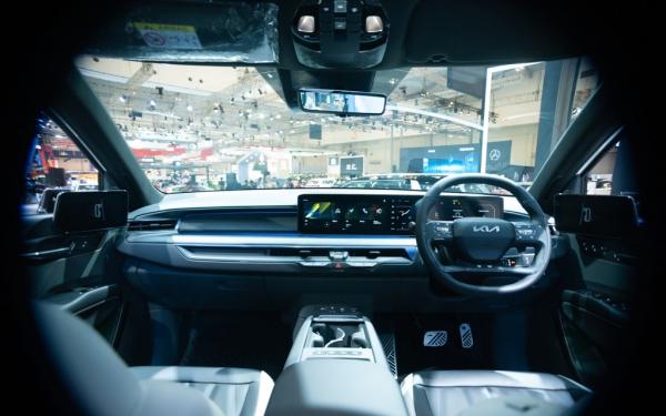 Kia EV9 GT Line 3