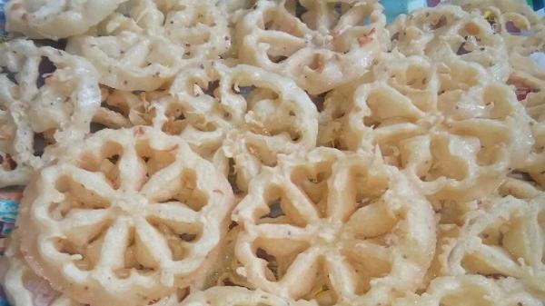 Saroja Ciamis Makanan khas Ciamis lainnya, yakni Saroja (Foto: cookpad)