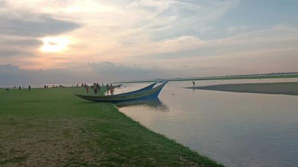 DANAU SEMAYANG KUTAI KARTANEGARA1 Keindahan Danau Semayang yang mengering. (FOTO: iNews/DZULFIKAR ASH)