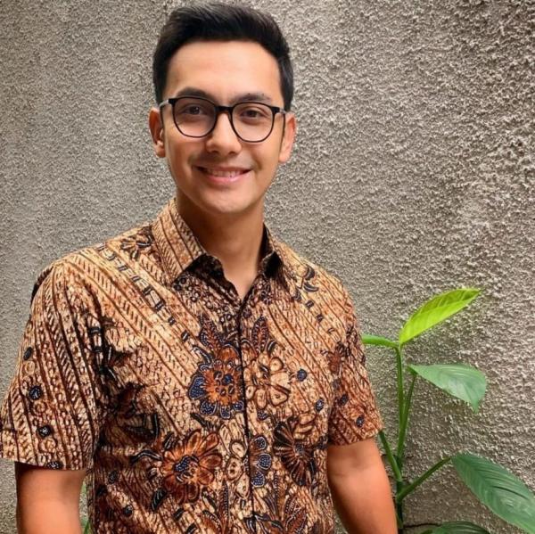 WhatsApp Image 2023 08 21 At 6 34 45 AM 1 Artis lawas paling ganteng. (foto: Instagram)