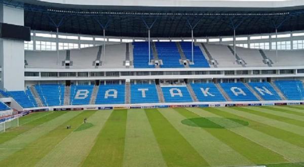 Stadion Batakan Viral Stadion Batakan Balikpapan yang super keren bak markas FC Porto. (Foto: Instagram/stadionbatakan)