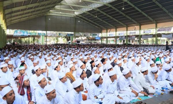 NWDI Lombok Timur Ribuan jemaah hadiri Hultah ke-88 NWDI di Pancor, Lombok Timur, Minggu (27/8/2023). (Edy Gustan).