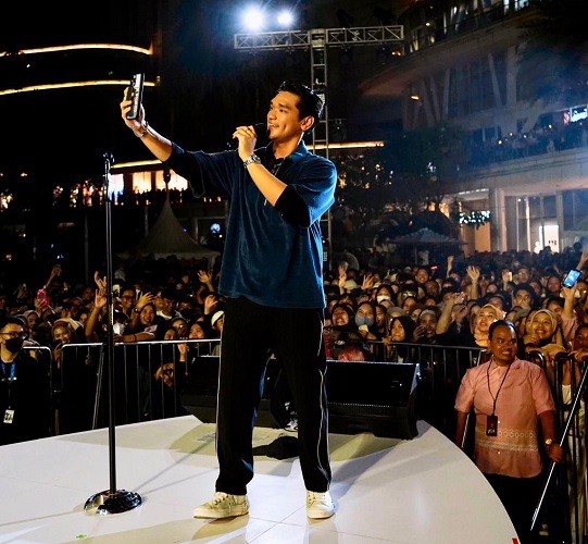 Afgan 09.09 Metaversary Central Park Afgan memeriahkan 09.09 Metaversary di area Tribeca Park Mall, Sabtu (9/9/2023). (Foto: dok Central Park)