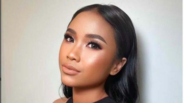 Ayya Renita Anak pedagang jadi artis. (foto: instagram)
