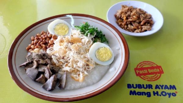 BUBUR AYAM H OYO Bubur Ayam H Oyo di Jalan Sultan Tirtayasa, Kota Bandung. (FOTO: ISTIMEWA)