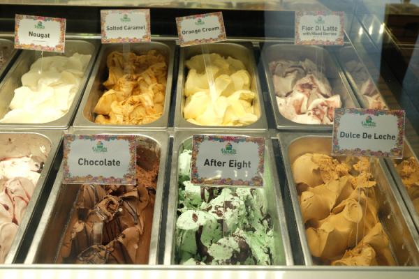 Veneta Gelateria Bali Varian rasa gelato di Veneta Gelateria Bali. (Foto: dok Mahagiri Resorts and Villas)
