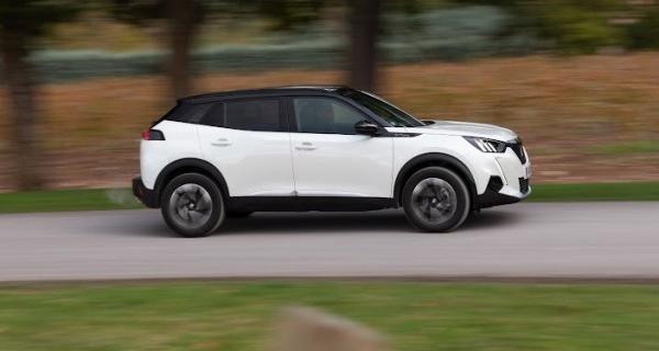Peugeot 2008 3