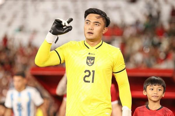 Kiper Timnas Indonesia Ernando Ari Kiper Timnas Indonesia Ernando Ari paling sibuk membela negara pada 2023. (Foto: Instagram @nandoariiiss)