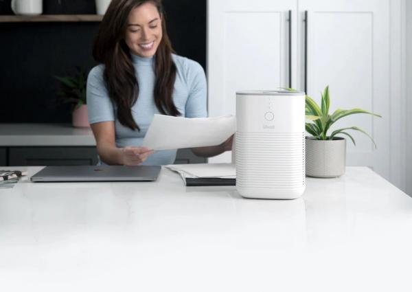 WhatsApp Image 2023 09 30 At 7 59 48 PM Ilustrasi air purifier untuk membuat ruangan bersih di tengah cuaca panas.