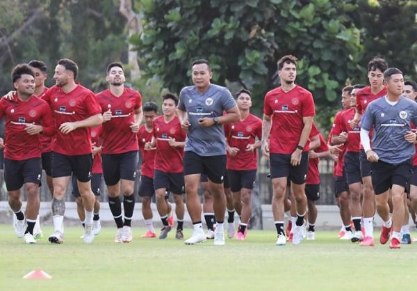 Timnas Indonesia Timnas Indonesia melakukan latihan di Gelora Bung Karno, Selasa (10/10/2023). (Foto: PSSI)
