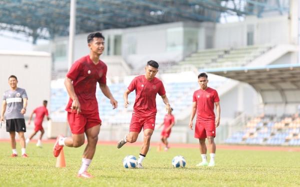 Timnas Indonesia Training Cristiano Ronaldo membawa Timnas Portugal lolos ke Piala Eropa 2024. (Foto: REUTERS)