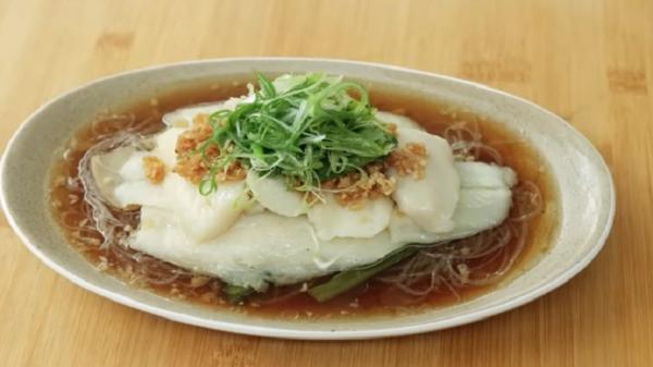 Resep Ikan Dori Ikan dori steam. (Foto: YouTube)