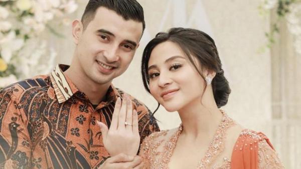 Ali Syakieb dan istri Margin Wieheerm. (FOTO: INSTAGRAM)