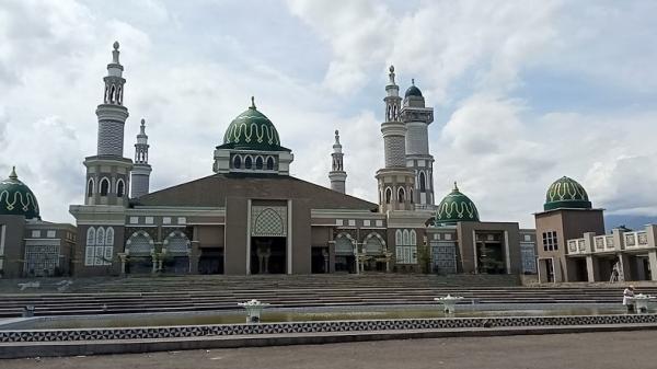 MASJID AGUNG SINGAPARNA Masjid Agung Singaparna, Tasikmalaya. (FOTO: istimewa)
