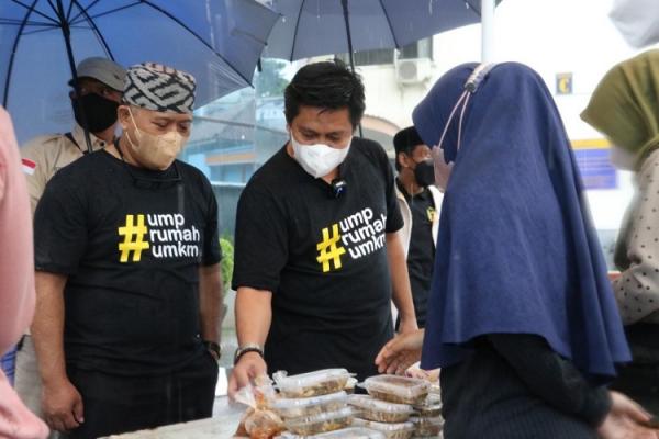 Pasar Ramadhan UMP UMP menggelar Pasar Ramadhan dengan menggandeng pelaku UMKM . (Foto: dok UMP)