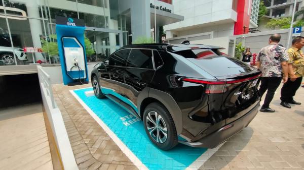 Auto2000 Green Building 1