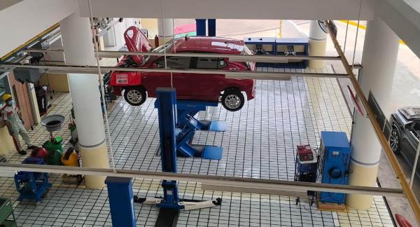 Auto2000 Green Building 3