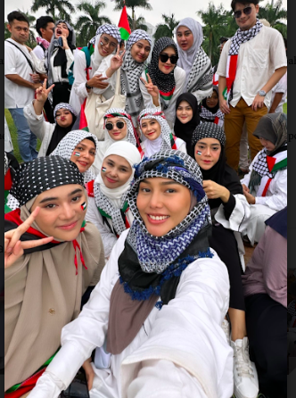Screen Shot 2023 11 05 At 12 44 12 Artis ikut aksi bela Palestina. (foto: instagram)