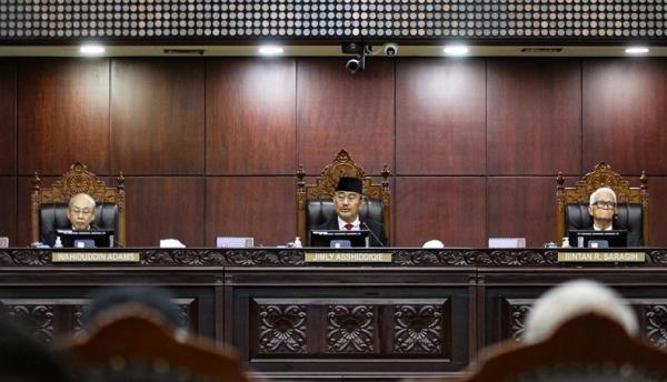JIMLY 2 Ketua MKMK Jimly Asshiddiqie saat sidang di Gedung MK, Jakarta Pusat, Selasa (7/11/2023). (Foto MPI).