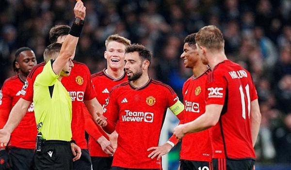 Manchester United kalah 3-4 dari FC Copenhagen pada matchday keempat Grup A Liga Champions di Stadion Parken, Kamis (9/11/2023) dini hari WIB. (Foto: REUTERS)