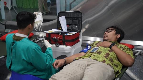 donor darah Angkasa Pura I Kegiatan donor darah Angkasa Pura I. (Foto: dok AP1)