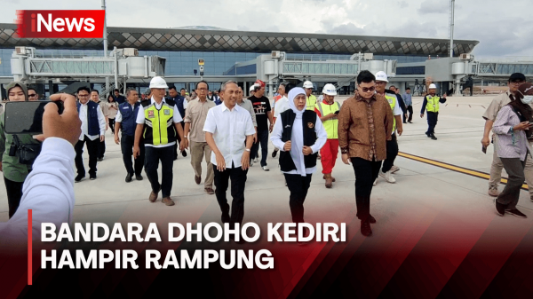 Gubernur Jatim Khofifah Cek Kesiapan Bandara Dhoho Kediri