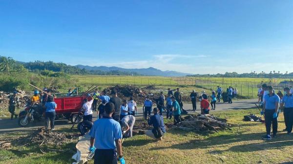 AP I Bersih Bersih (Foto: dok Angkasa Pura I)