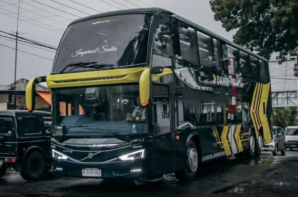 Bus Double Decker Damri 1
