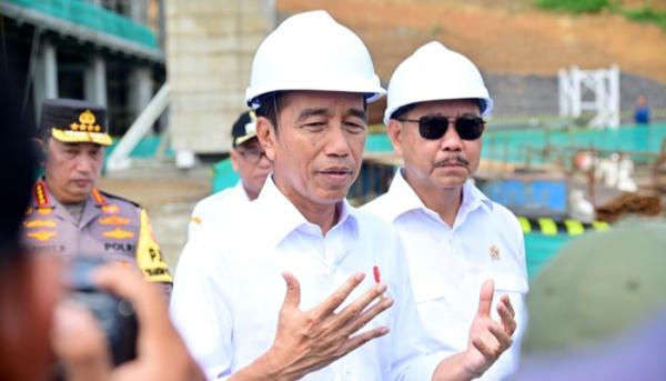 Jokowi target pembangunan hotel Nusantara rampung Presiden Jokowi menilai rakyat yang menentukan di Pemilu 2024. (Foto istimewa).
