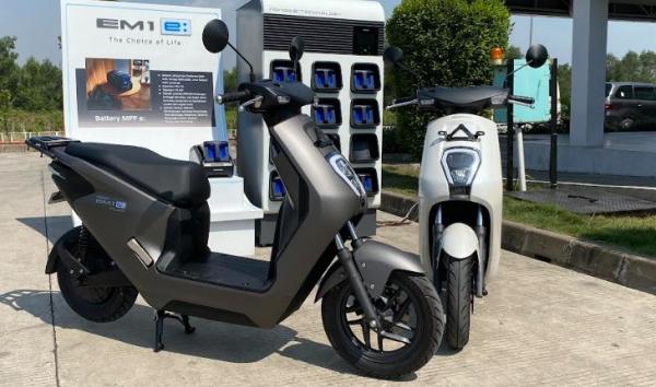 Honda EM1 E