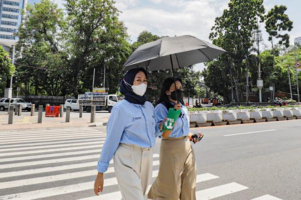 BMKG Catat 10 Daerah dengan Suhu Harian Tertinggi, Makassar Tembus 35,5 Derajat Celsius