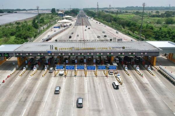 Libur Idul Adha Selesai, Puluhan Ribu Kendaraan Kembali ke Jabodetabek