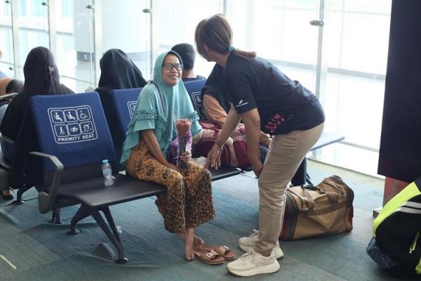 Kegiatan peringatan Hari Ibu yang digelar oleh Angkasa Pura I. (Foto: dok Angkasa Pura I)