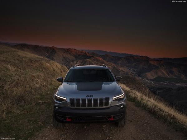Jeep Cherokee 2019 1600 68
