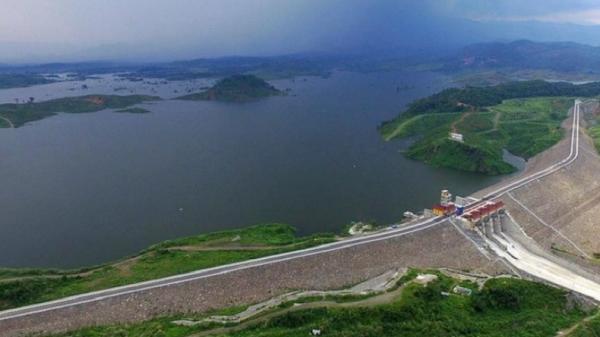 Waduk Jatigede Waduk Jatigede tidak terdampak rentetan gempa bumi yang sembilan kali mengguncang Sumedang sejak Minggu (31/12/2023) hingga Rabu (3/1/2024). (Foto: sda.pu.go.id).