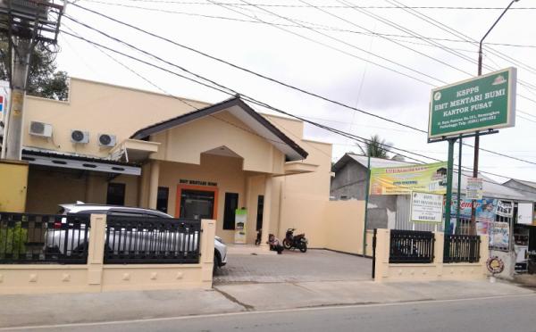 KSPPS BMT Mentari Bumi KSPPS BMT Mentari Bumi berdiri sejak 1999 di Kabupaten Purbalingga, Jawa Tengah. (Foto: dok LPDB-KUMKM)