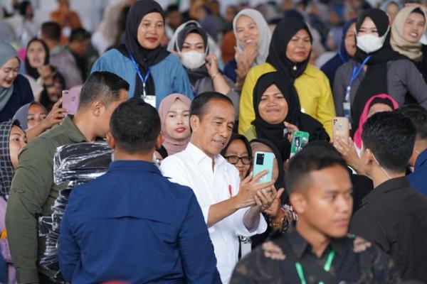 Jokowi Kunjungi Nasabah PNM (Foto: dok PNM)