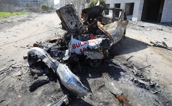 Hind Rajab Ambulans 5 Prcs Reu Mobil ambulans yang hendak mengevakuasi Hind Rajab hancur ditembak Israel (Foto: Reuters)