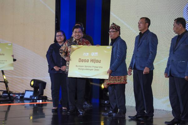anugerah Desa BRILiaN Hijau 2023 Desa Kelawi dianugerahi penghargaan sebagai Desa BRILiaN Hijau 2023. (Foto: dok BRI)