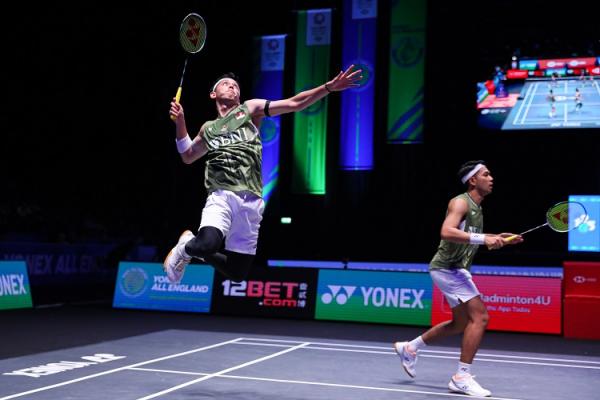 Ganda putra Indonesia Fajar Alfian/Muhammad Rian Ardianto akan meladeni Aaron Chia/Soh Wooi Yik dari Malaysia pada final All England 2024 di Utilita Arena Birmingham, Inggris, Minggu (17/3/2024). (Foto: PBSI)