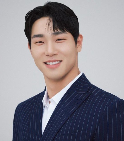 Yun Sungbi 1