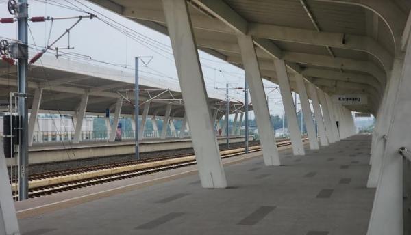 Stasiun Kereta Cepat Karawang 1 Penampakan peron Stasiun Kereta Cepat Karawang. (Foto: Iqbal Dwi Purnama)