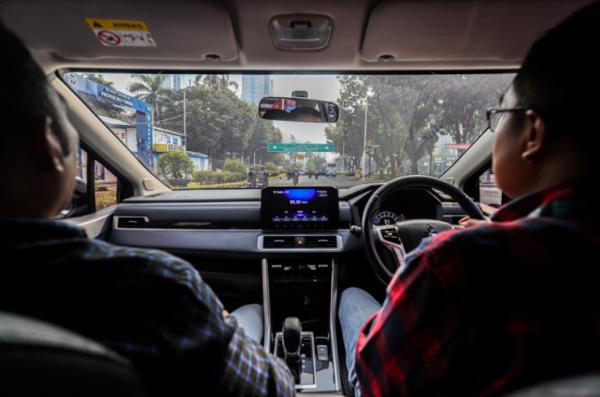 Mitsubishi Xpander Cross 4 Tampilan interior mewah seperti dashboard, meter cluster, dan masih banyak lagi. (Foto: iNews Media Group/Aldhi Chandra Setiawan)