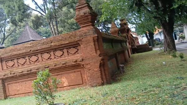 Keraton Kasepuhan Cirebon Keraton Kasepuhan Cirebon. (Foto: Kurnia Illahi/iNews.id).