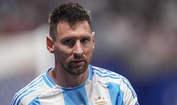 Lionel Messi Lionel Messi mengukir sejarah usai Argentina menghancurkan Kanada 2-0 di Copa Ameria 2024 (Foto: REUTERS)