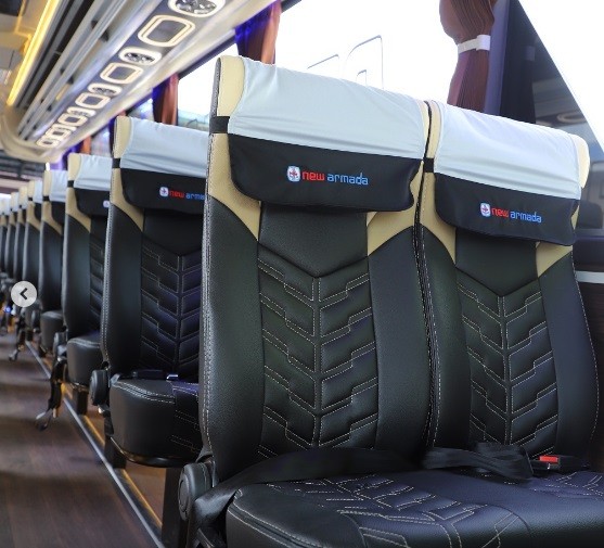 Bus New Armada 1