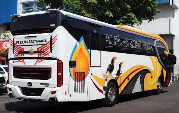 Bus New Armada 2