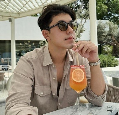 Nine Foto 3